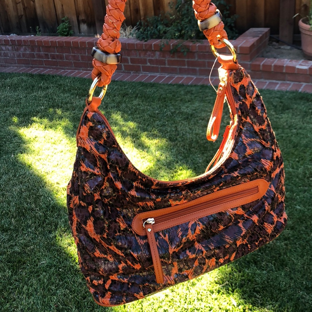 Purse - Picture 2 of 3